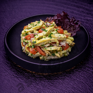 Салат куриный с омлетом (250г)